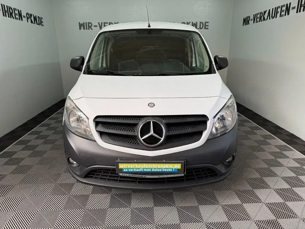 Gebraucht Mercedes Citan 111 110 PS (80 kW) 2015 Weiß Van / Kleinbus