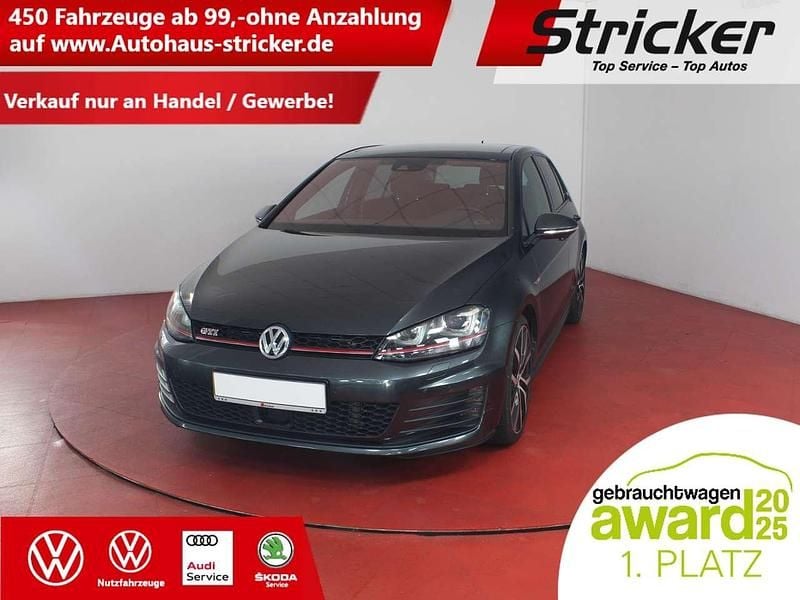 Grau (carbon steel grey metallic) Gebraucht 2016 VW Golf VII GTI Limousine | 15.949 € (Superpreis) - Bild 1/4