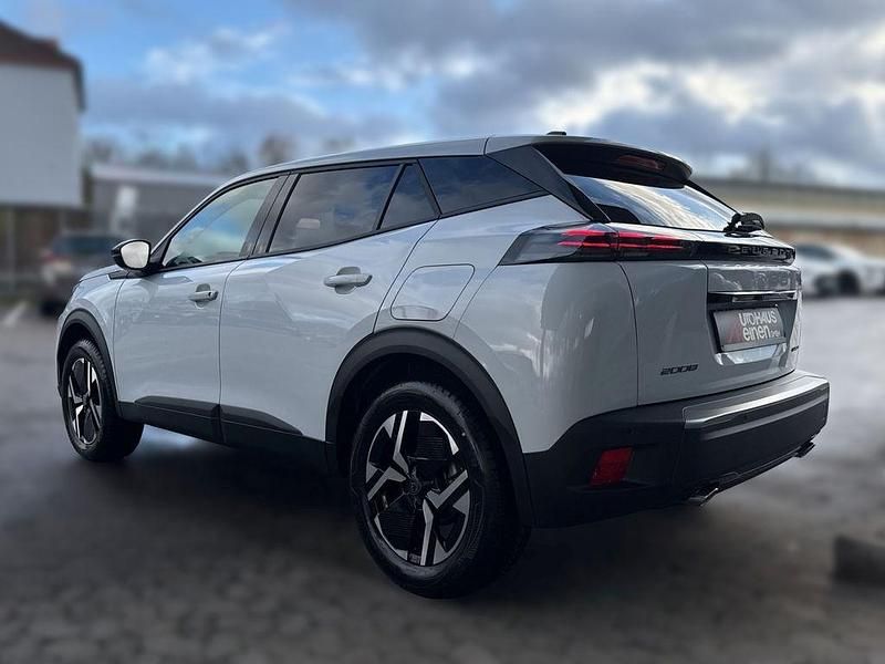 Neu Peugeot 2008 Business-Line 145 PS (106 kW) 2026 Weiss/typ aussenverkleidung me SUV