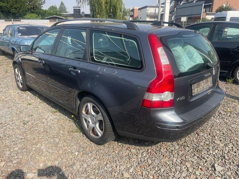Gebraucht Volvo V50 170 PS (125 kW) 2006 Grau Kombi