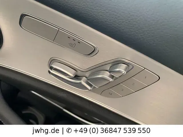 Gebraucht Mercedes E220 Avantgarde 200 PS (147 kW) 2023 Kombi