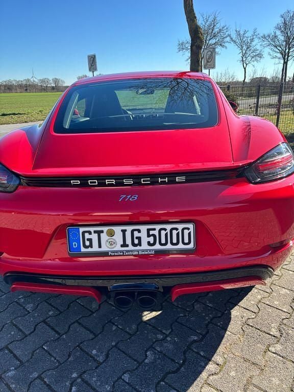 Gebraucht Porsche Cayman 300 PS (220 kW) 2022 Rot Coupé