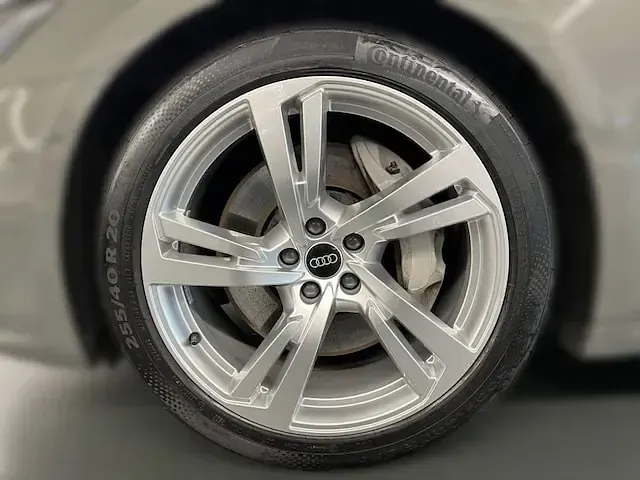 Gebraucht Audi A7 Sportback 299 PS (219 kW) 2023 Grau Kleinwagen