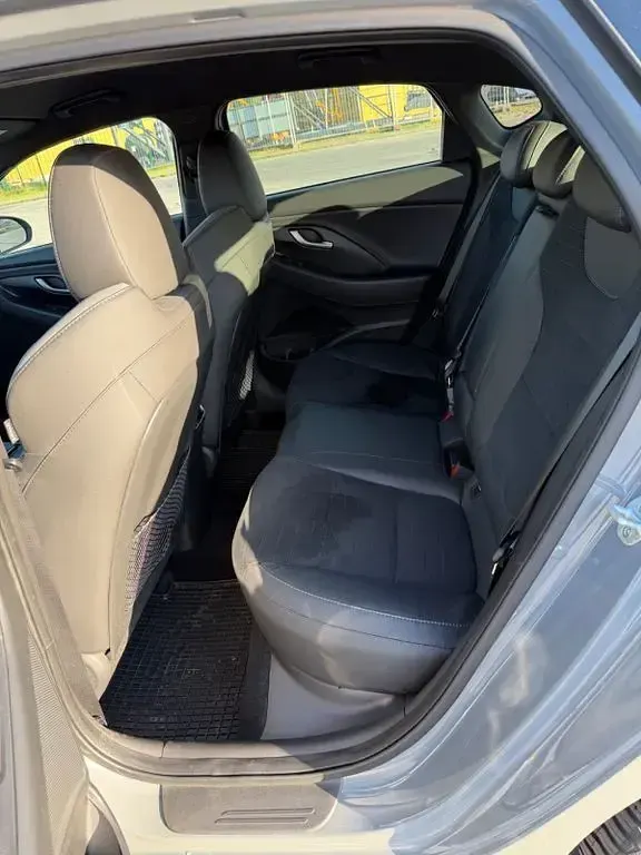 Gebraucht Hyundai i30 N Line 140 PS (102 kW) 2019 Grau Limousine