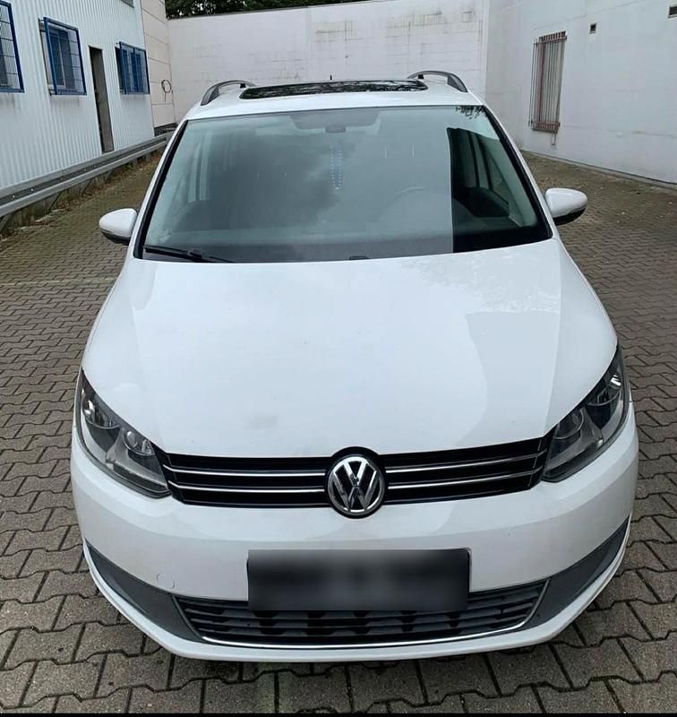 Gebraucht VW Touran 105 PS (77 kW) 2012 Weiß Van / Kleinbus