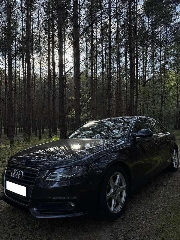 Gebraucht Audi A4 Ambition 160 PS (117 kW) 2010 Schwarz Limousine