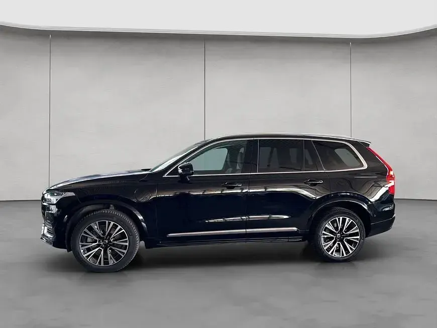 Second-hand Volvo XC90 Plus 455 CP (334 kW) 2025 Negru SUV