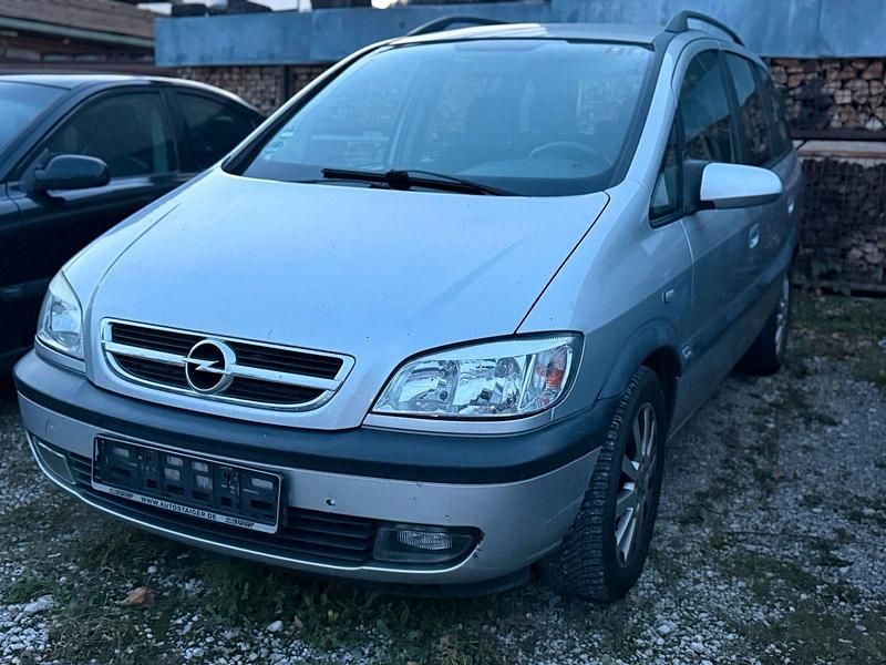Grau Gebraucht 2004 Opel Zafira Basis Van / Kleinbus | 490 € (Superpreis) - Bild 1/4