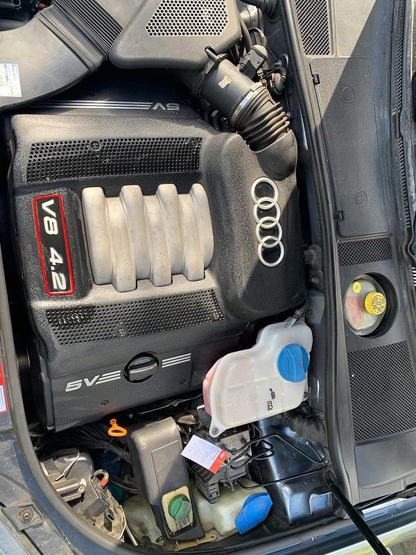 Blau Gebraucht 2001 Audi S6 Kombi | 6.700 € (Fairer Preis) - Bild 1/4