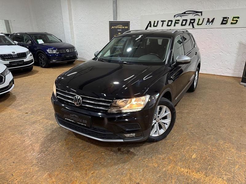 Schwarz Gebraucht 2020 VW Tiguan Allspace Comfortline SUV | 27.990 € (Superpreis) - Bild 1/4