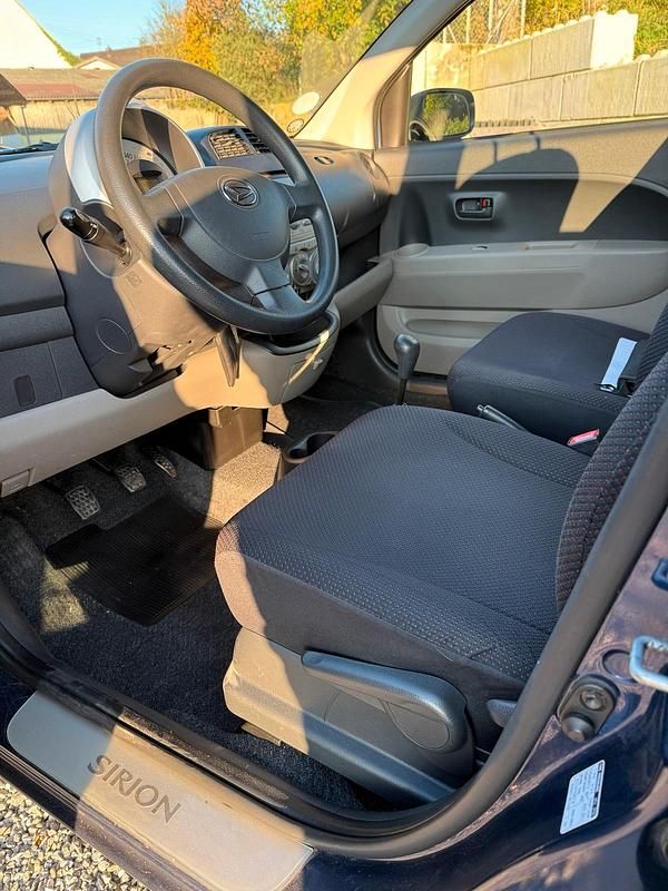 Gebraucht Daihatsu Sirion 87 PS (63 kW) 2006 Blau Kleinwagen