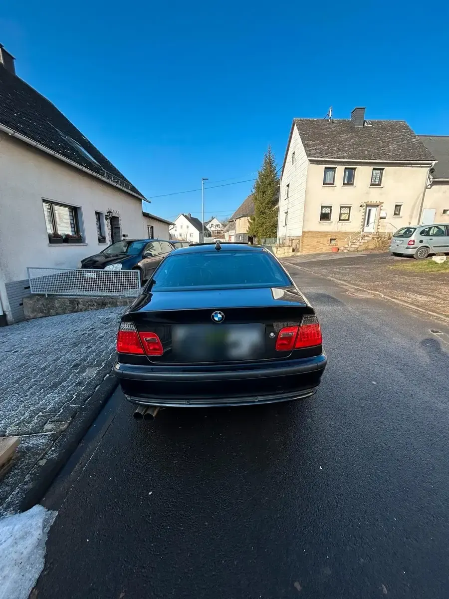 Gebraucht BMW 328 193 PS (141 kW) 2000 Schwarz Limousine