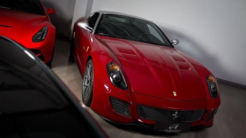 Rosso mugello Gebraucht 2011 Ferrari 599 Coupé | 1.050.000 € - Bild 1/4