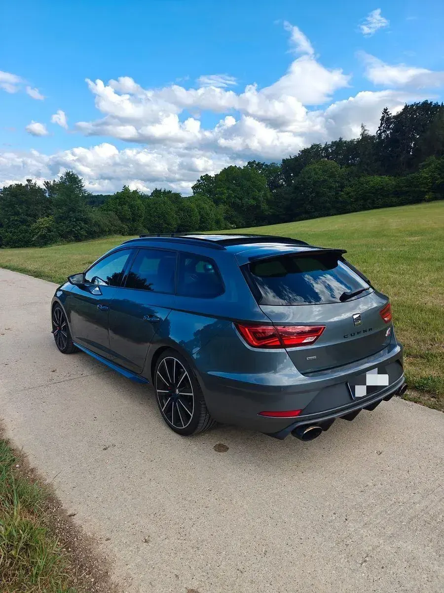 Gebraucht Seat Leon 4Drive 300 PS (220 kW) 2018 Grau Kombi