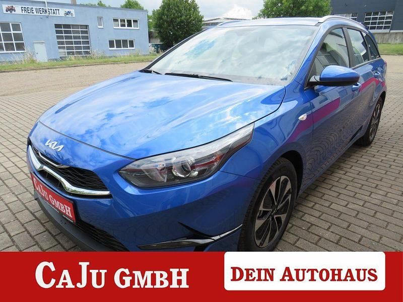 Blau Neu 2025 Kia Ceed Sportswagon 2 Kombi | 22.445 € (Guter Preis) - Bild 1/2