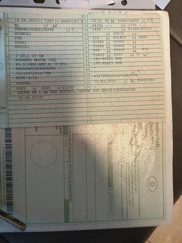 Gebraucht Hyundai i30 90 PS (66 kW) 2010 Weiß Limousine