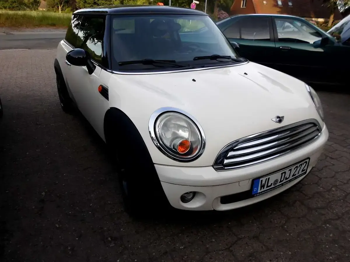 Gebraucht Mini Cooper 120 PS (88 kW) 2008 Weiß Kleinwagen