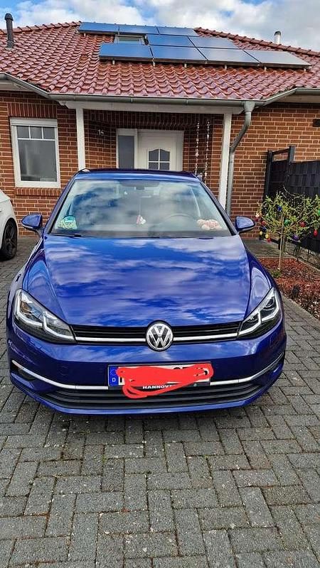 Gebraucht VW Golf VII Join 116 PS (85 kW) 2018 Blau Kleinwagen