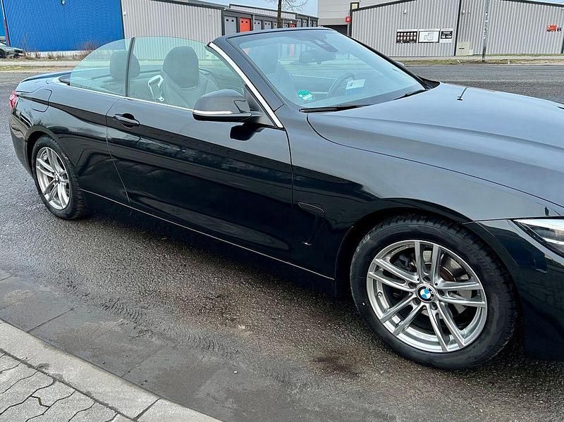 Gebraucht BMW 420 Sport Line 184 PS (135 kW) 2019 Schwarz Cabrio