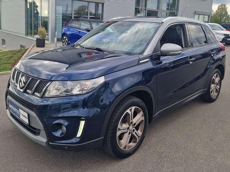 Sphere blue /galactic gray Gebraucht 2018 Suzuki Vitara Limited SUV | 15.990 € (Fairer Preis) - Bild 1/4