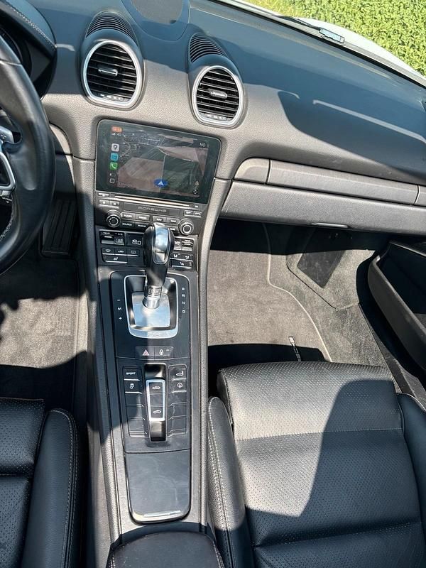 Gebraucht Porsche 718 Boxster 299 PS (219 kW) 2017 Weiß Cabrio