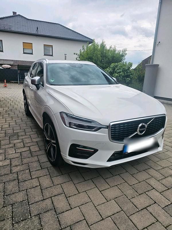 Gebraucht 2018 Volvo XC60 R-Design SUV | 20.500 € (Fairer Preis) - Bild 1/4