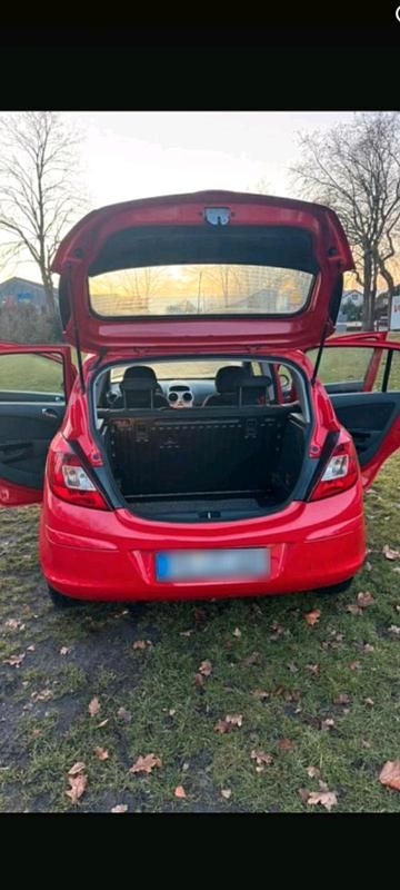 Rot Gebraucht 2010 Opel Corsa Kombi | 1.100 € (Superpreis) - Bild 1/4