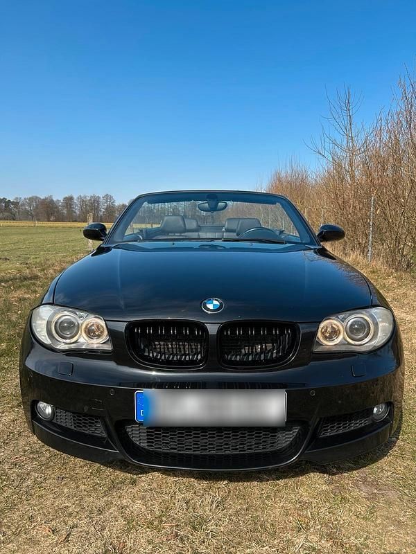 Schwarz Gebraucht 2008 BMW 118 Cabriolet M Sport Cabrio | 5.700 € (Fairer Preis) - Bild 1/4