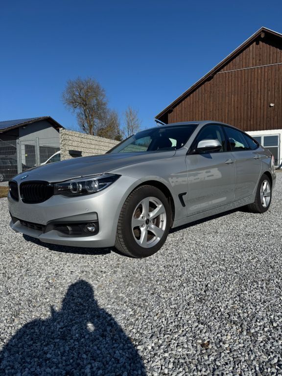 Gebraucht BMW 320 Gran Turismo Advantage 190 PS (139 kW) 2019 Silber Coupé