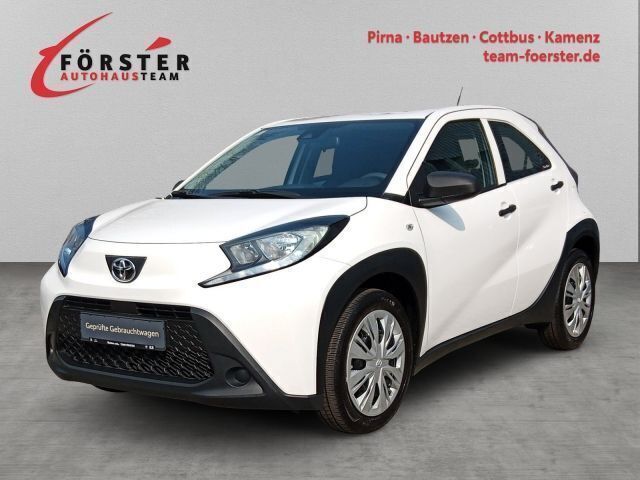 Weiß Gebraucht 2022 Toyota Aygo Kleinwagen | 13.333 € (Guter Preis) - Bild 1/4