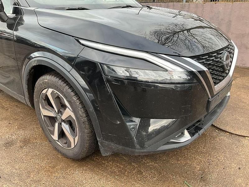 Gebraucht Nissan Qashqai N-Connecta 140 PS (102 kW) 2023 Schwarz SUV