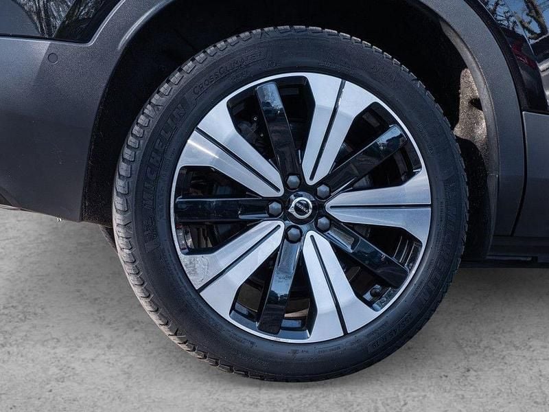 Gebraucht Volvo XC40 Ultimate 300 kW (408 PS) 2023 Schwarz / onyx schwarz (metallic) SUV