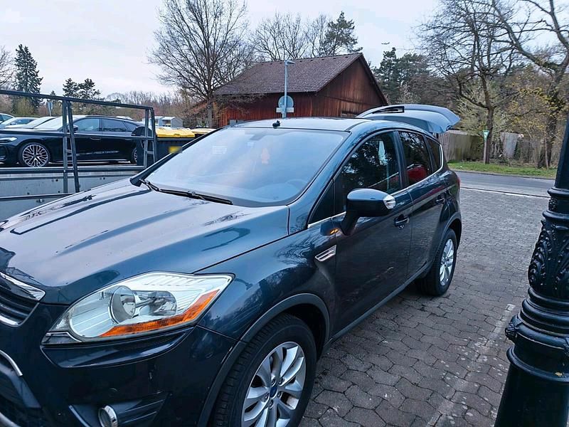Gebraucht Ford Kuga Trend 136 PS (100 kW) 2009 Grau SUV