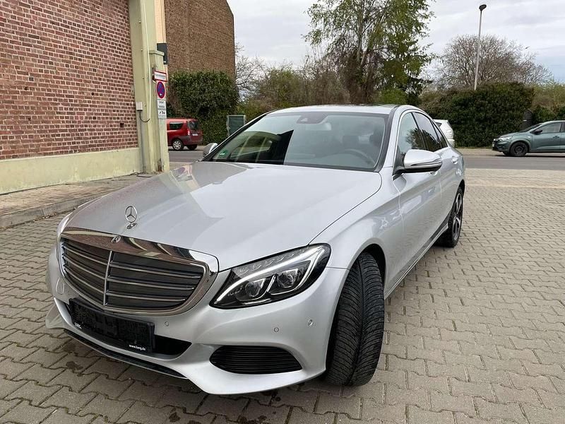 Gebraucht Mercedes C400 333 PS (244 kW) 2018 Iridiumsilber  metalliclack Limousine