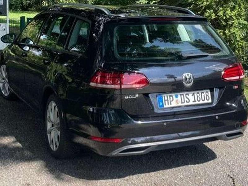 Schwarz Gebraucht 2017 VW Golf VII Comfortline Kombi | 15.500 € (Teuer) - Bild 1/4