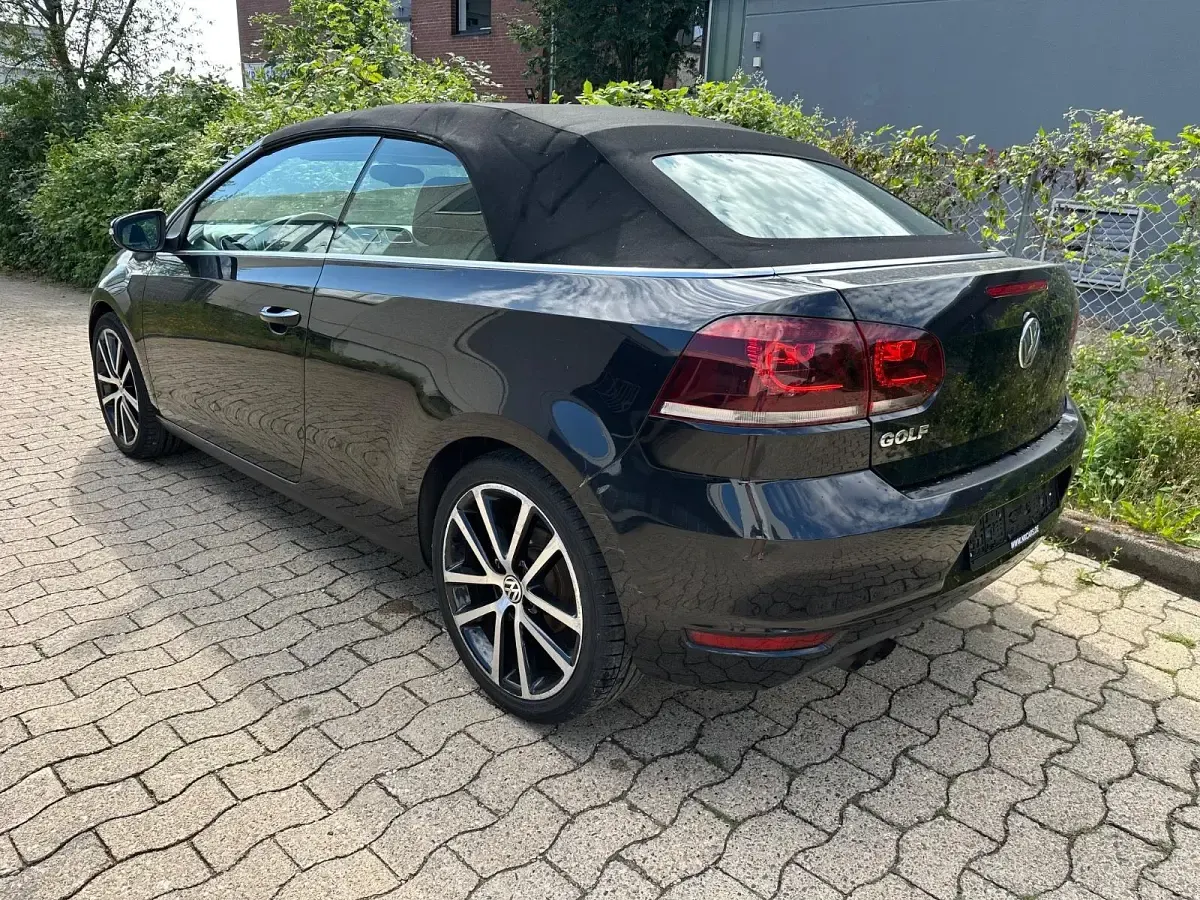 Gebraucht VW Golf Cabriolet 160 PS (117 kW) 2012 Schwarz Cabrio