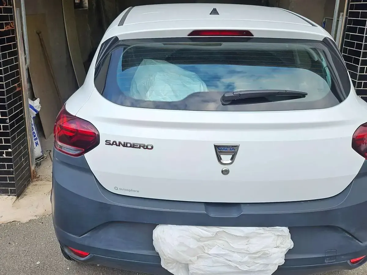 Gebraucht Dacia Sandero 67 PS (49 kW) 2021 Weiß Kleinwagen