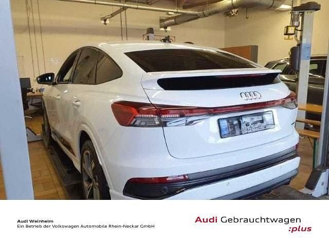 Gebraucht Audi Q4 Sportback e-tron S-Line 219 kW (299 PS) 2022 Gletscherweiß metallic SUV