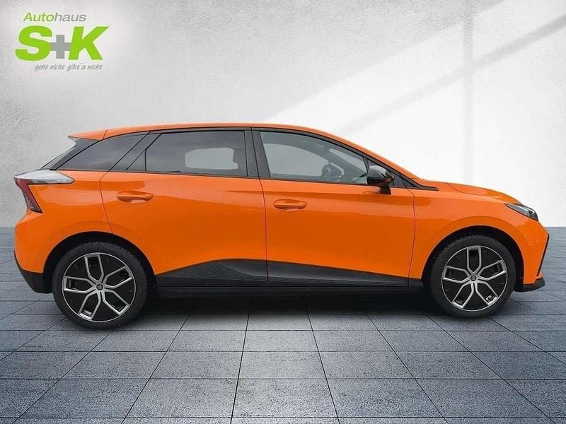 Gebraucht MG MG4 EV Trophy 180 kW (245 PS) 2023 Orange Kleinwagen
