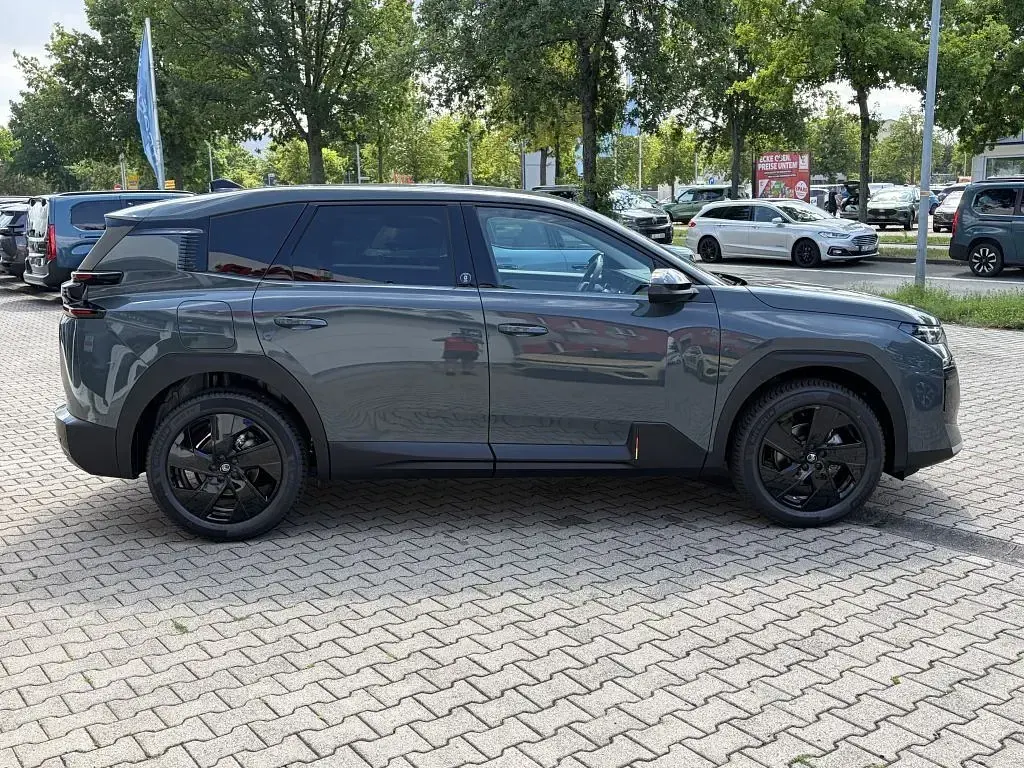 Neu Citroën C5 Aircross 136 PS (100 kW) 2026 Grün SUV