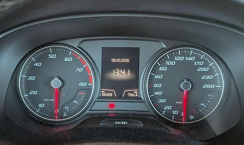 Gebraucht Seat Ateca XCELLENCE 150 PS (110 kW) 2017 Silber SUV