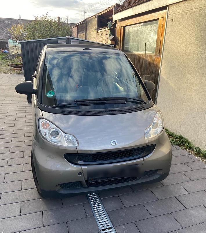 Grau Gebraucht 2011 Smart ForTwo Cabrio Cabrio | 5.000 € (Guter Preis) - Bild 1/4