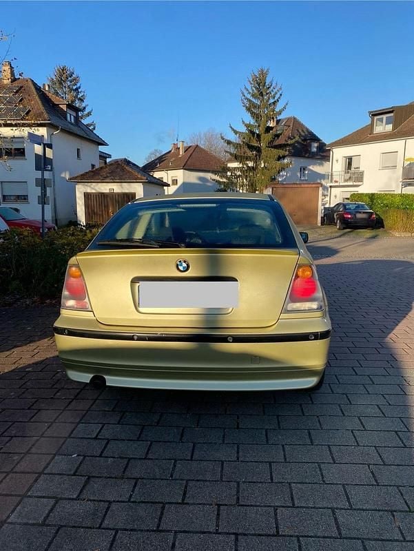 Gebraucht BMW 316 Compact 116 PS (85 kW) 2002 Gelb Kleinwagen