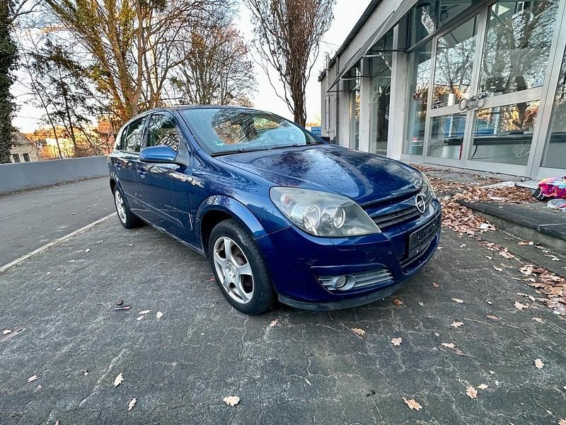 Gebraucht Opel Astra 105 PS (77 kW) 2005 Blau Kleinwagen
