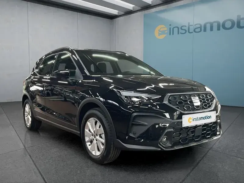 Neu Seat Arona 116 PS (85 kW) 2025 Schwarz SUV