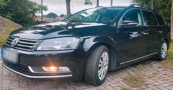 Second-hand VW Passat 177 CP (130 kW) 2013 Negru Break
