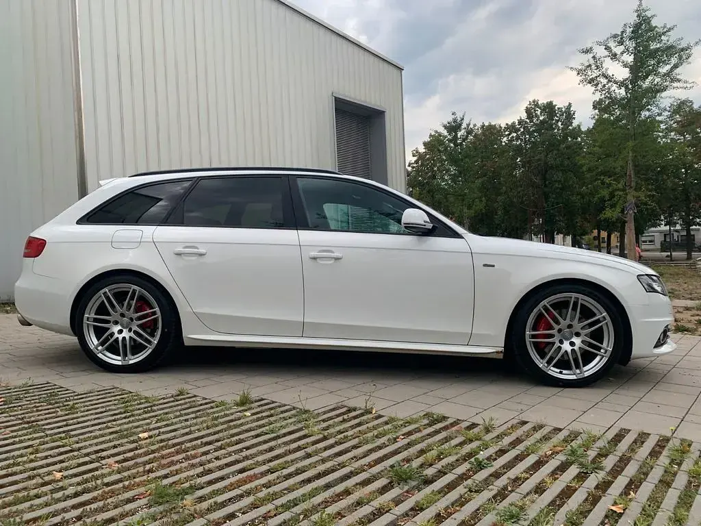 Gebraucht Audi A4 S-Line 265 PS (194 kW) 2009 Weiß Kombi