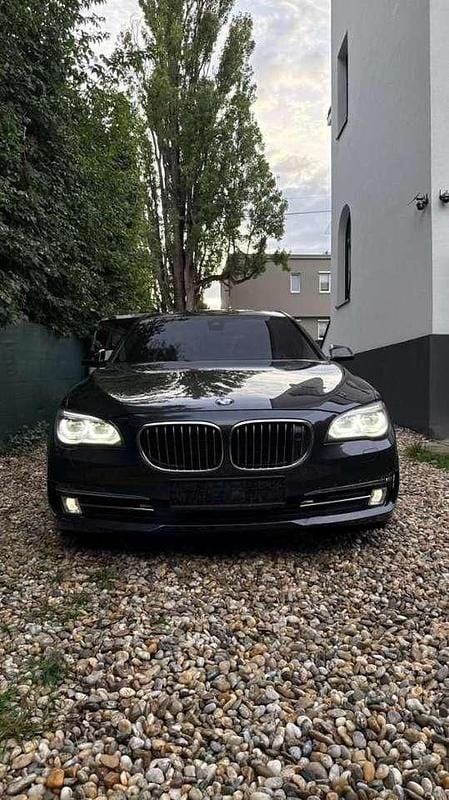 Gebraucht 2012 BMW 750L Limousine | 13.800 € (Superpreis) - Bild 1/4
