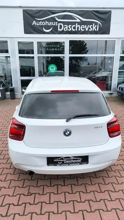 Gebraucht BMW 116 136 PS (100 kW) 2012 Alpinweiss iii Kleinwagen