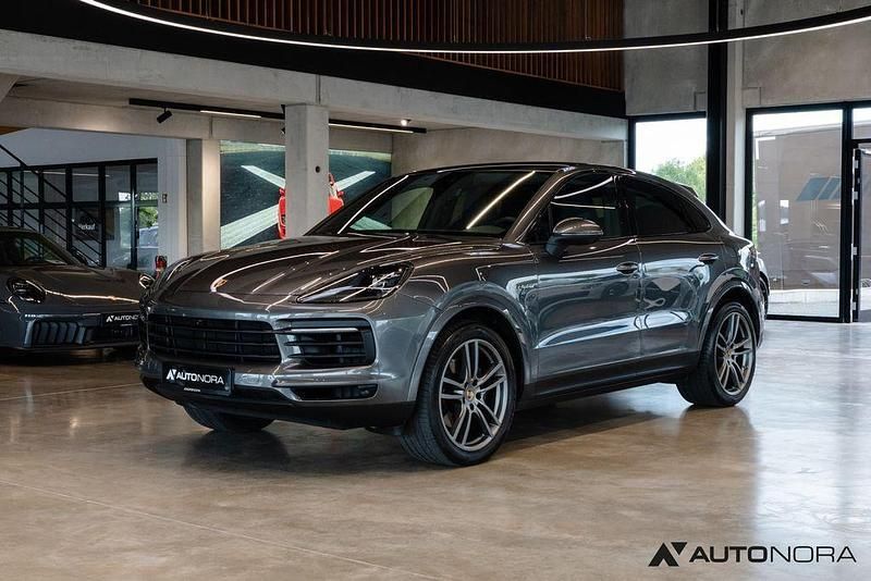 Quarzitgrau Gebraucht 2021 Porsche Cayenne SUV | 71.900 € (Fairer Preis) - Bild 1/4